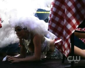 Cleavage, Upskirt and Legs on Smallville S10e15e16!