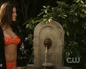 Jessica Lowndes, Jessica Stroup, AnnaLynne McCord and Gillian Zinser in Bikinis on 90210 s3e18 HiDef 720p!