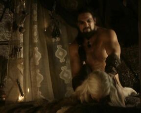 Nude and Getting Banged on Game of Thrones s1e2 HiDef 720p!