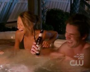 in Bikinis on One Tree Hill s8e20!