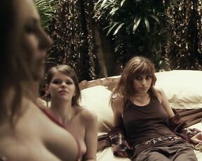 Vanessa Demouy, Mathilde Bisson, Nathalie Blanc, Deborah Revy and Penelope Leveque Nude on Xanadu s1e4 HiDef 720p!