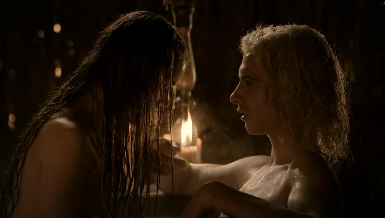 Topless on Game of Thrones s1e4 HiDef 720p!