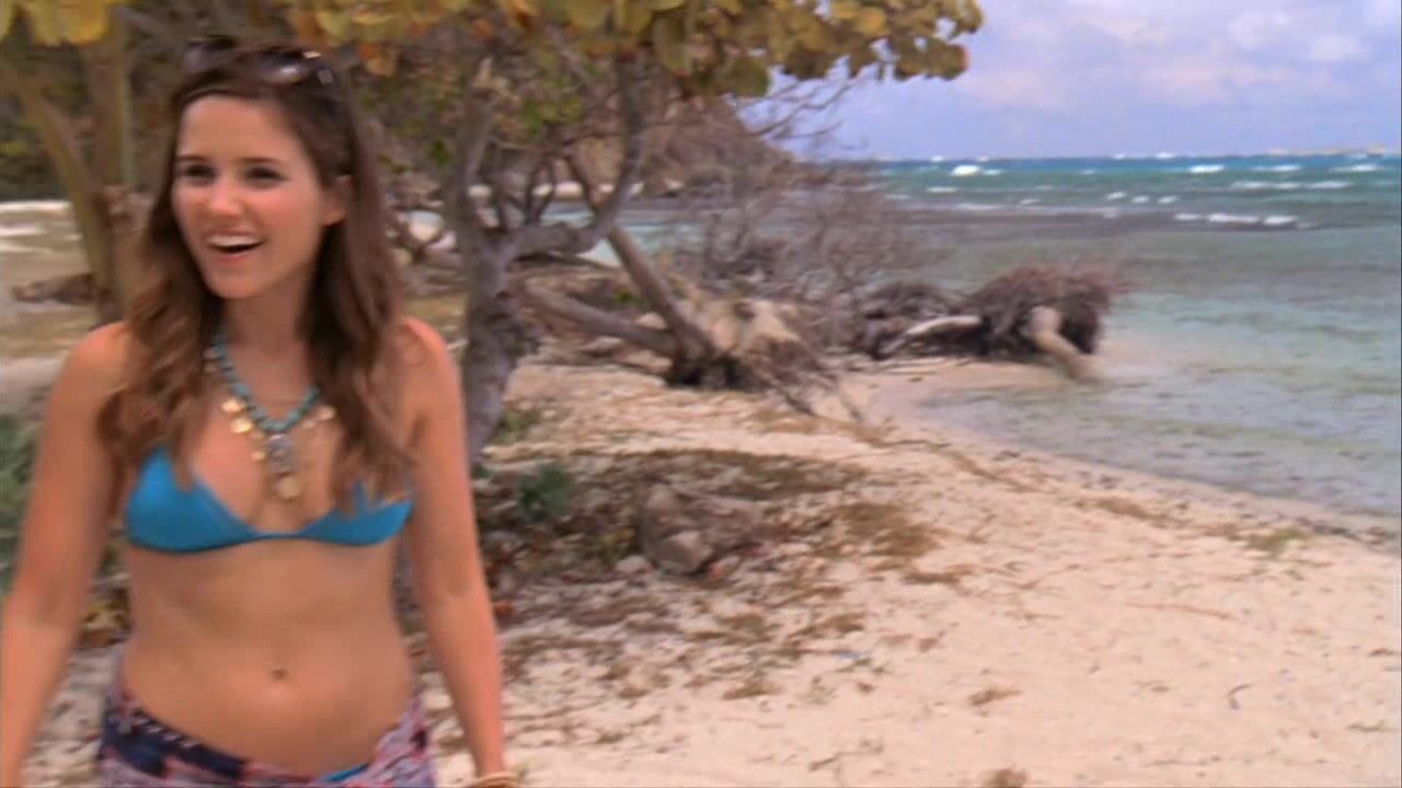 Sophia Bush, Jana Kramer, Shantel VanSanten and Allison Munn in Bikinis on One Tree Hill s8e21 HiDef 720p!