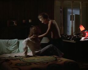 Michelle Williams and Chloe Sevigny Topless in If These Walls Could Talk 2!