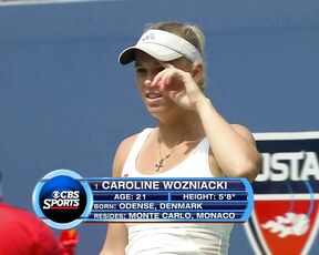 Camel Toe at US Open 2011 Round 3 HiDef!