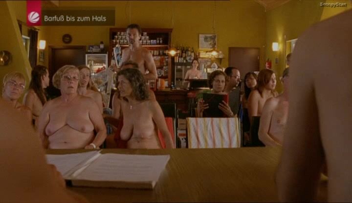 Explicit Nude Scenes from Barfuss bis zum!