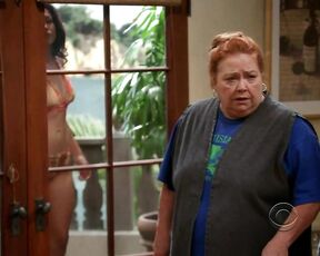 in Bikini on Two and a Half Men s09e02 HiDef 720p!