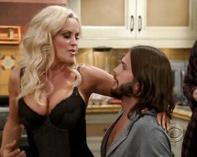 in Bikini, Cleavage in Two and a Half Men s09e04 HiDef 720p!