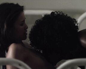 Tenika Davis and Kaitlyn Wong Nude Lesbianism in Wrong Turn 4 BluRay 1080p!