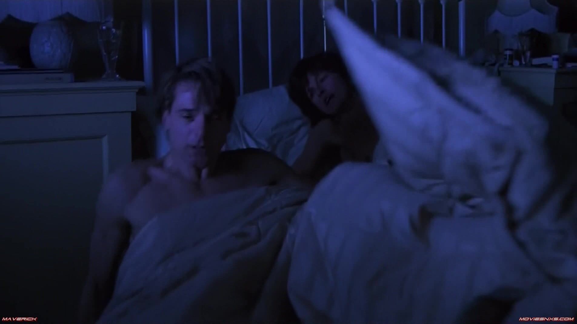 Naked in Dead Ringers HiDef 1080p!