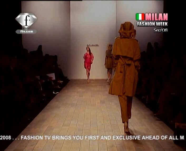 Nude on the catwalk!