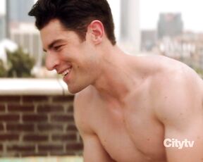 in Bikini on New Girl s01e05 HiDef 720p!