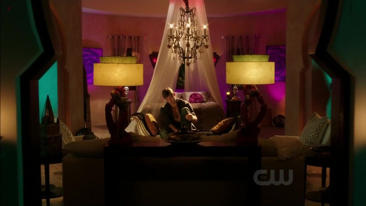 in Lingerie on 90210 s04e10 HiDef 720p!