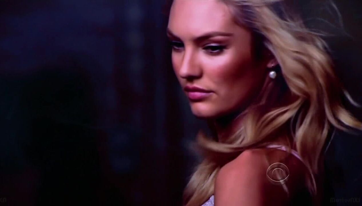 Sexy on Victorias Secret Fashion Show 2011 HiDef 720p!