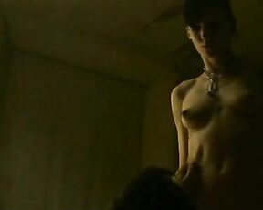 Nude in The Girl with the Dragon Tattoo!