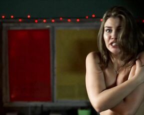 Lauren Cohan, Olivia Scott, Holly Davidson and Elena Tecuta Nude in Van Wilder 2 The Rise of Taj HiDef 720p!