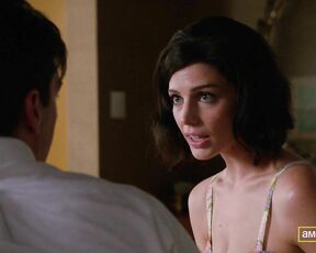 Cleavage in Bra on Mad Man s05e03 HiDef 720p!