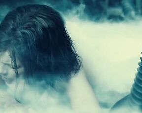 Showing Skin in Underworld Awakening BluRay 720p!