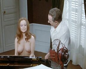 Completely Nude in The Phantom of Liberty!