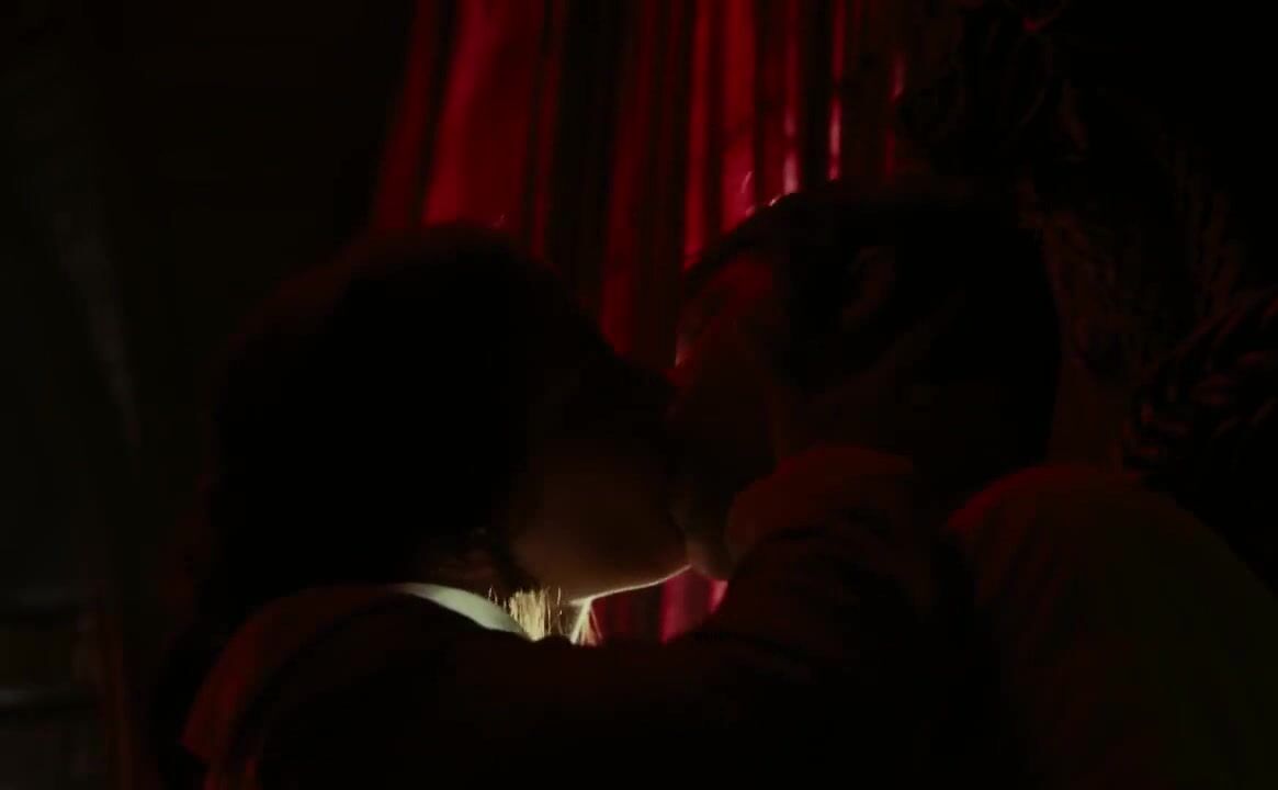 crazy Sex in Dark Shadows HiDef 720p!