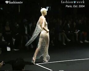 Nude on the catwalk, lots of vids!