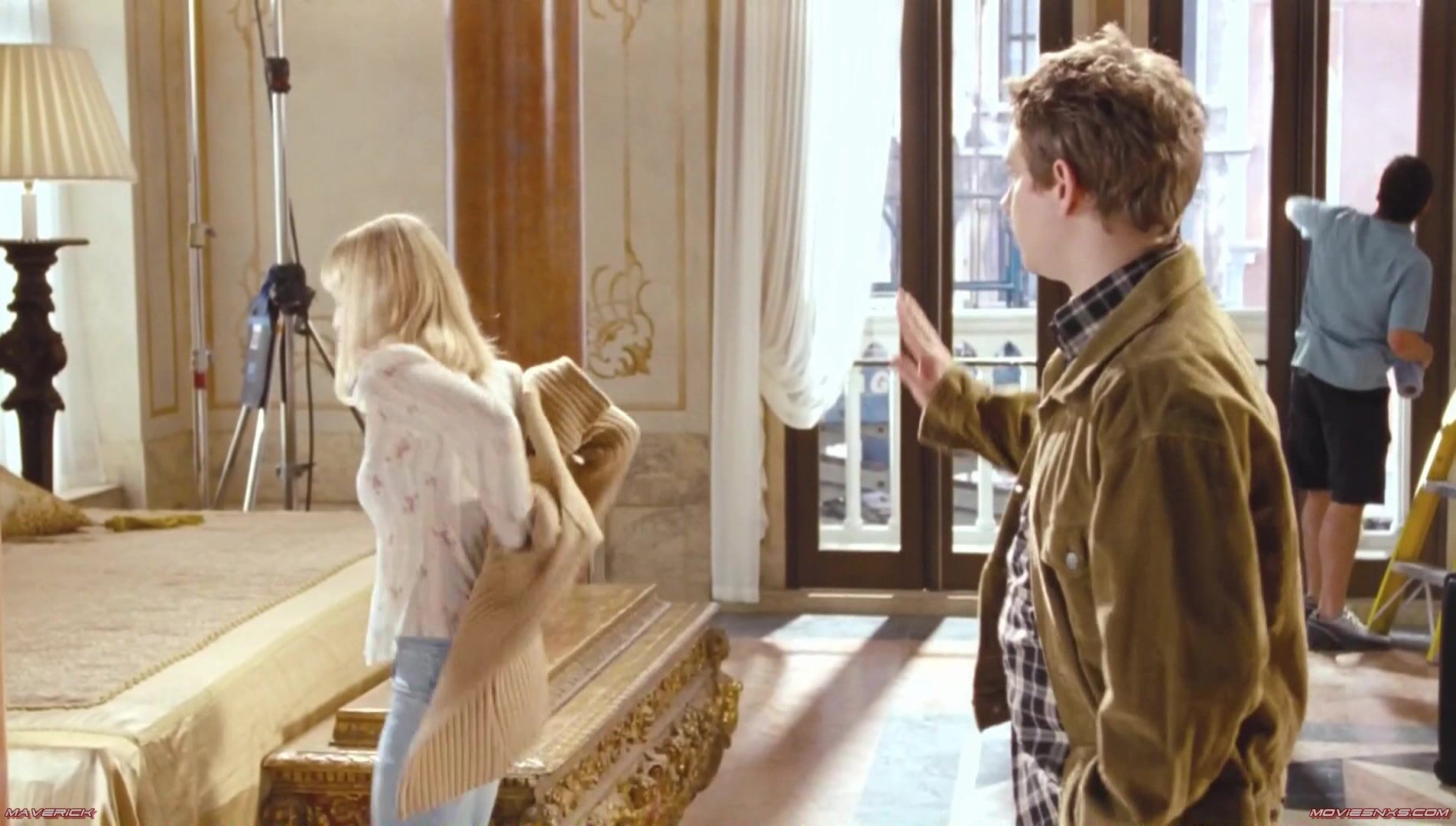 Nude in Love Actually HiDef 1080p!