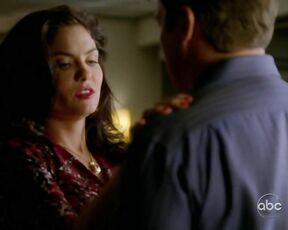 Hot on Castle s05e02 HiDef 720p!