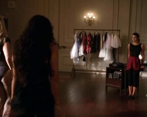 Sexy on Glee s04e01 HiDef 720p!