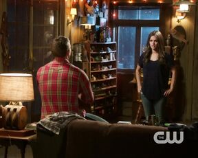 Butt in jeans on Hart of Dixie s02e05 HiDef 1080p!