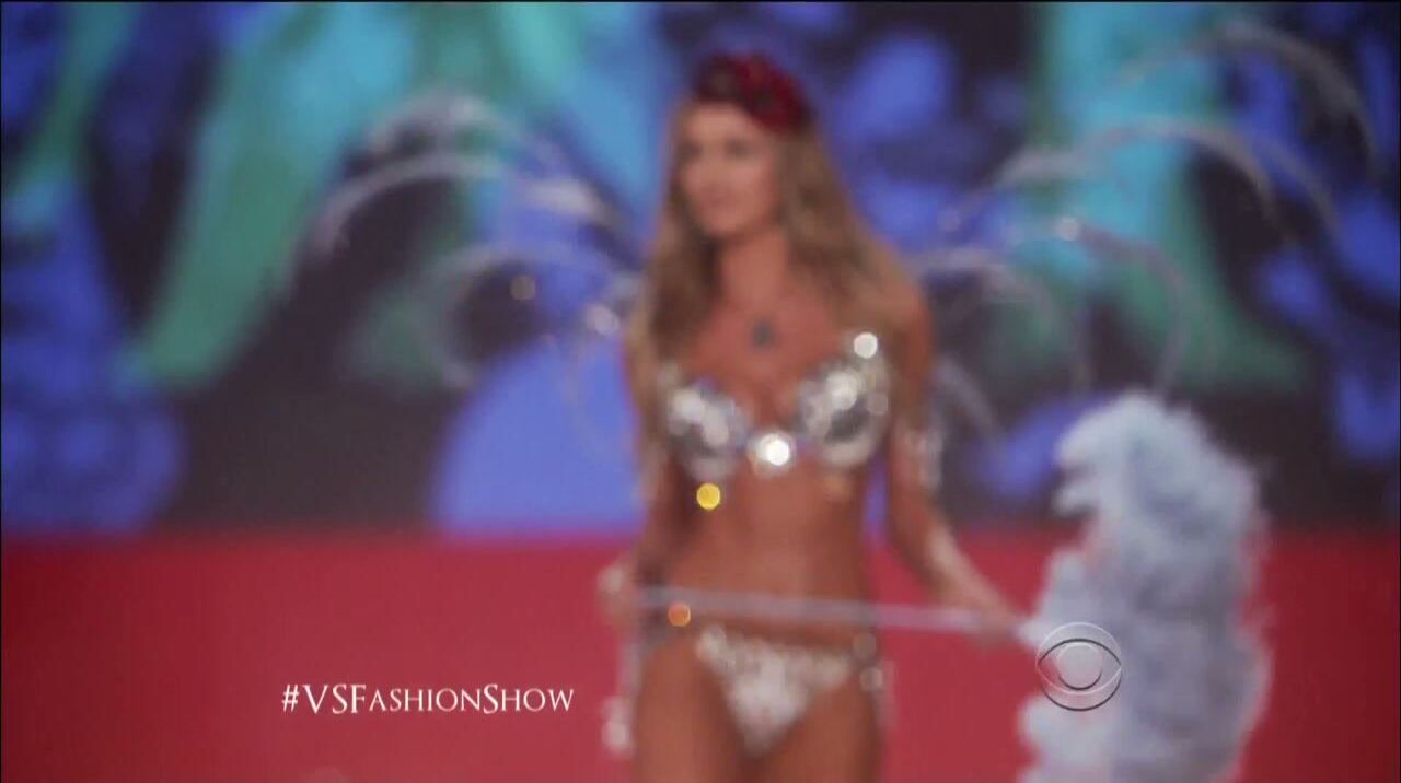 Sexy at Victorias Secret Show 2012!