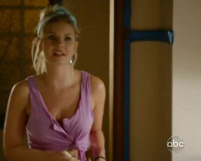 Looking Good on Happy Endings s03e03e04 HiDef 720p!