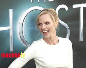 Pokies at The Host Movie Premiere HiDef 720p!