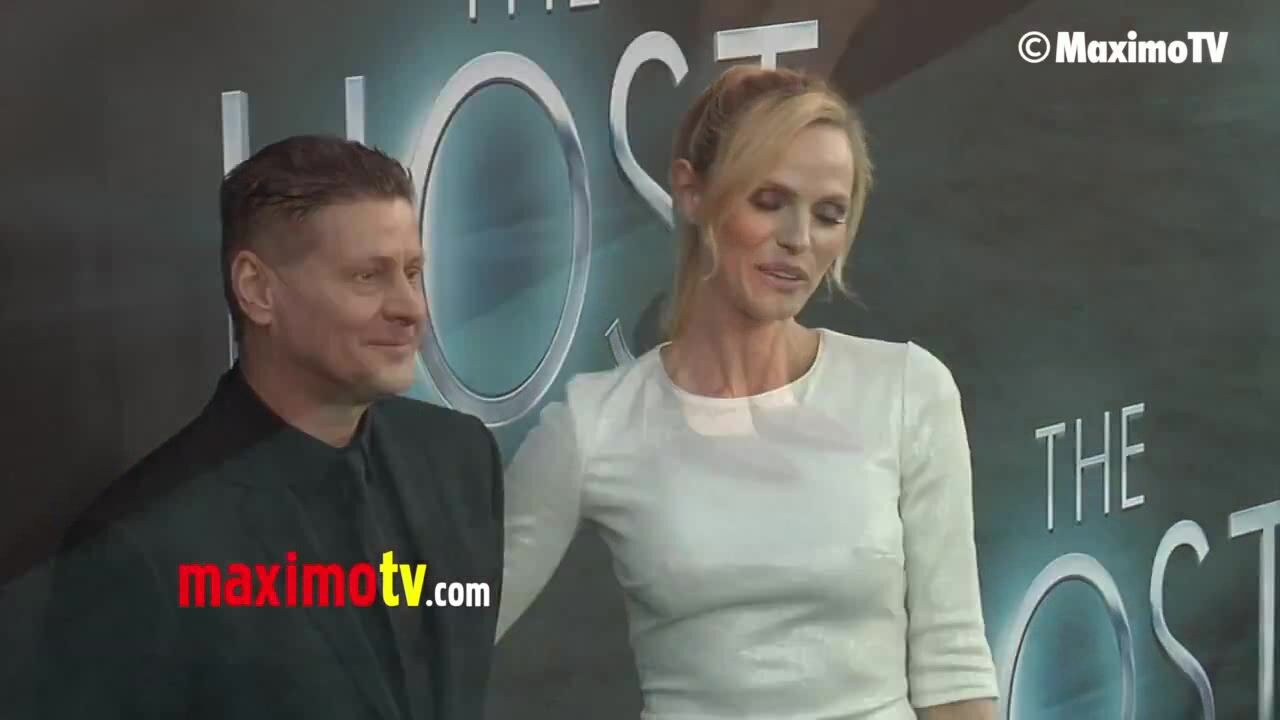 Pokies at The Host Movie Premiere HiDef 720p!