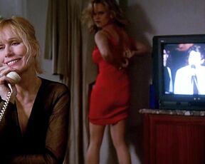 Eve Salvail, Sally Kellerman and Katarzyna Figura Nude in Pret a Porter HiDef 1080p!