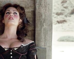 Cleavage in Gallowwalkers HiDef 720p!