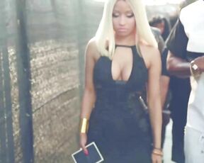 Cleavage at BET Awards 2013 HiDef 720p!