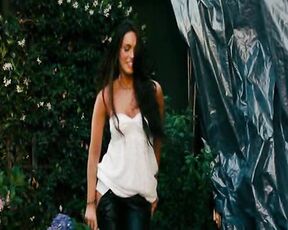 Upskirt showing Panties in Transformers 2!