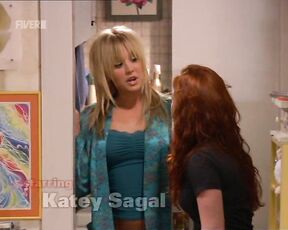 Pokies and Cleavage on 8 Simple Rules!