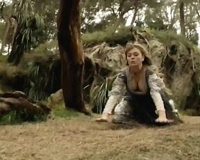 Quick Cleavage in Legend of the Seeker!