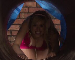 Cleavage on Hollyoaks HD 1080i!