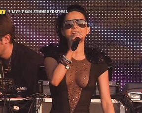 in See Through suit and Nip Slip from Summerfestival 2010!