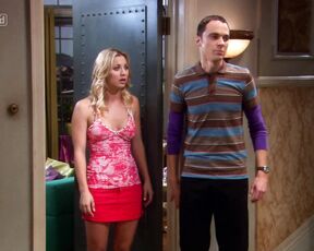 Cleavage and Pokies on Big Bang Theory HiDef 1080p!