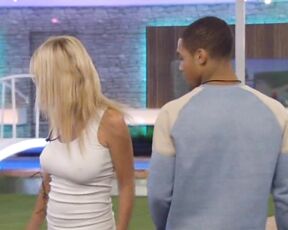 Braless Pokies on Celebrity Big Brother!