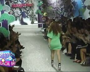 Green dress Catwalk video!