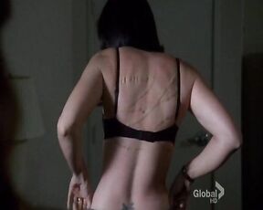 in Bra From Prison Break S04E08!