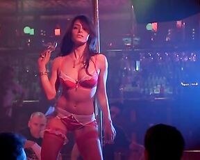 Sarah Shahi, Mena Suvari, Joanna Krupa, Jennifer Carpenter and Lynn Collins Naked, Stripping, Looking Hot in The Dog Problem!