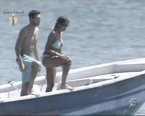 Topless and in Bikini on Supervivientes 2007!