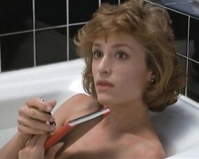 Barbara Williams and Romy Windsor Nude in the tub and Having Sex in bed from Thief Of Hearts!