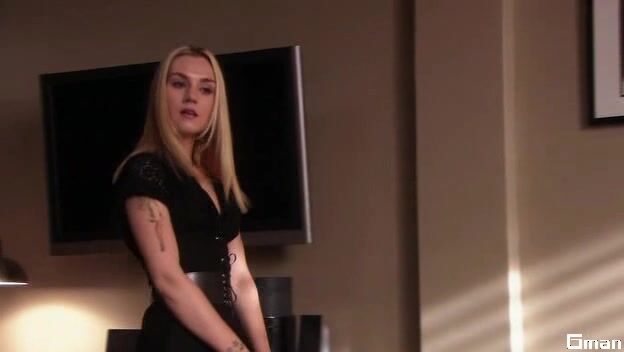 Amy Price-Francis, Rachel Miner and Madeline Zima Topless, as a SuicideGirl in Calfornication:s01e03!