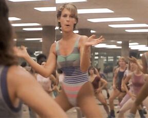 Jamie Lee Curtis and Marilu Henner in spandex with pokers in Perfect!